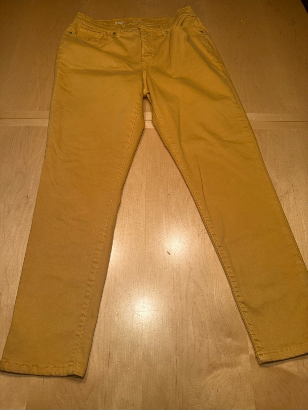 a.n.a High-Rise Skinny Ankle Pants in Golden Yellow